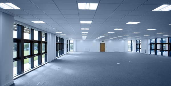 Empty-Office-Building-896x500